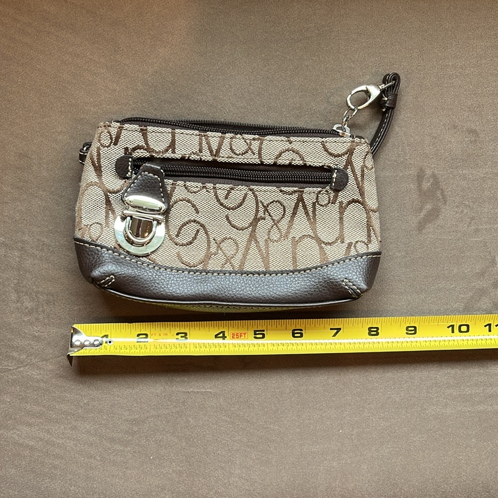 New York & Company Brown and Cream Wristlet - Picture 6 of 7